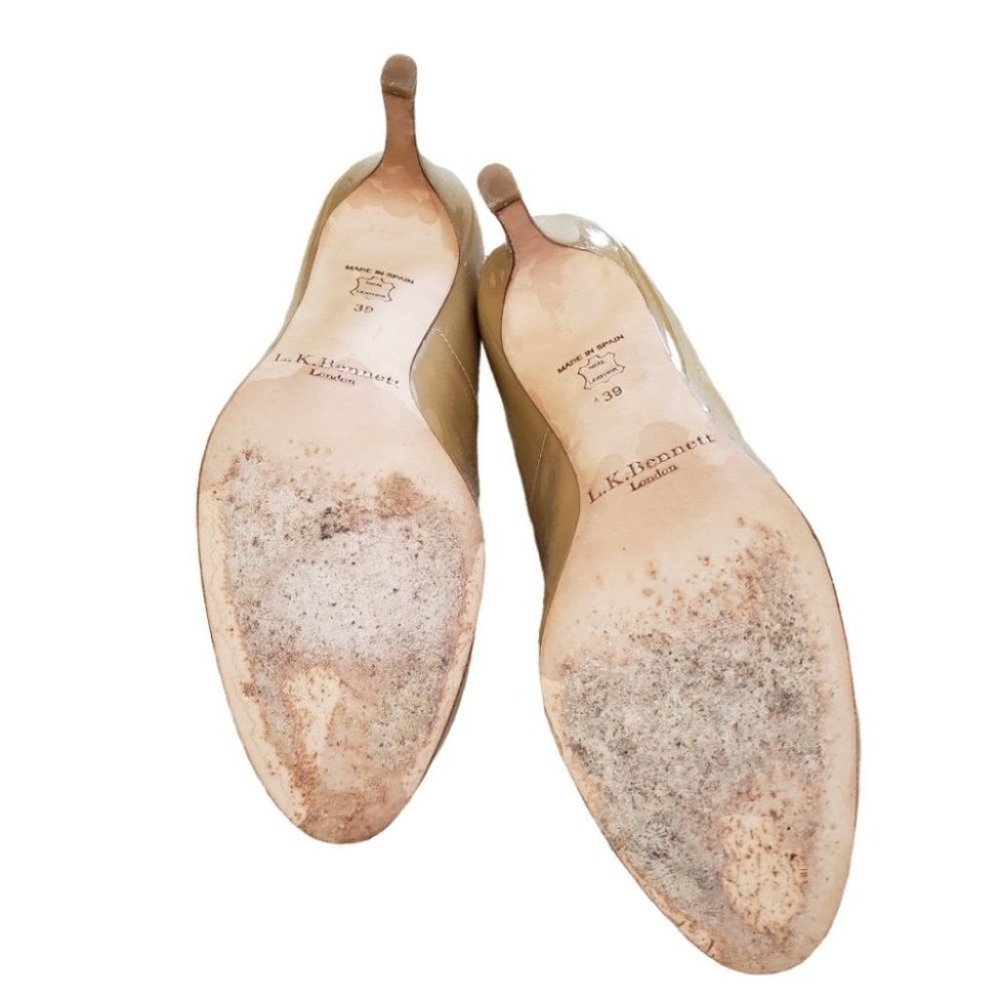 L.K. Bennett Stila beige patent leather round toe pumps sz 39 - Picture 8 of 12